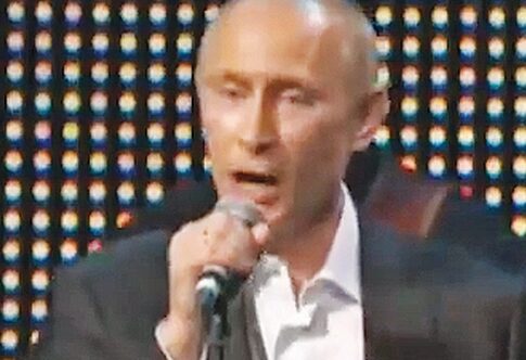 Τραγούδησε σε talent show ο... πολυτάλαντος (!) Πούτιν