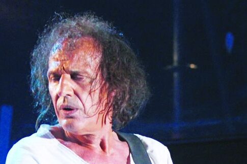 Ωρα για Greek live!