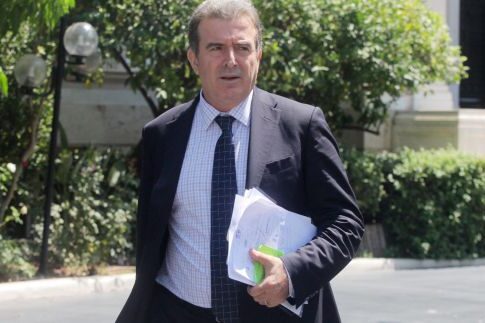 Η τελευταία... στάση ήταν για το προεδρείο