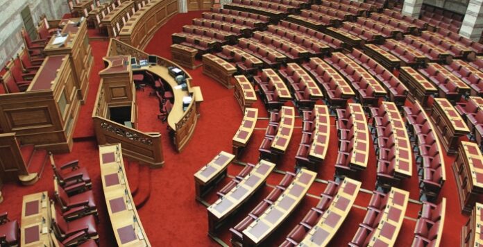 Νέα μοκέτα και μερεμέτια λόγω προεδρίας στη Βουλή