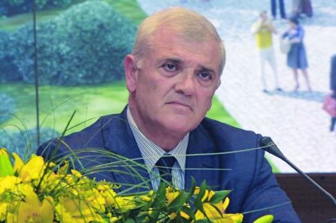 Εκστρατεία για τα εκατομμύρια της «Αγια-Σοφιάς»