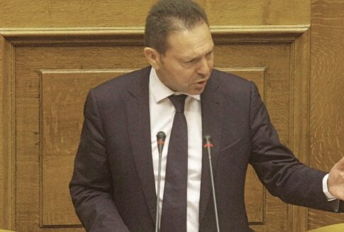 Ομολογία Στουρνάρα: Ερχονται νέα μέτρα