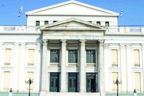 Το πειραϊκό διαμάντι «ανεβάζει αυλαία»!
