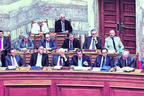 Επανάσταση λαού αν ληφθούν νέα μέτρα βλέπει ο «Guardian»