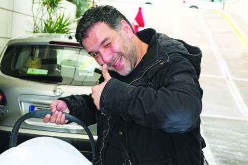 Με τον... Αρναούτογλου junior επέστρεψαν στο σπίτι ο Γρηγόρης και η Κατερίνα!