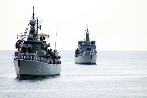 «Στήνουν» θερμό επεισόδιο στο Αιγαίο