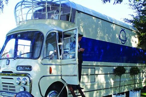 Ο κινηματογράφος που βγήκε ξανά στον δρόμο