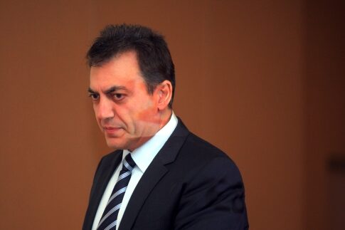 Δύο στους δέκα με μισθό κάτω των 500 ευρώ
