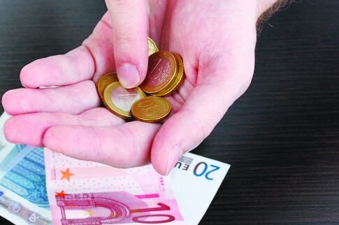 Η τράπεζα κατάσχεσε 1,60 ευρώ!