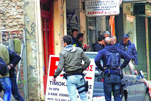 Σοκ με επιχειρηματία που αυτοκτόνησε με καραμπίνα όταν πήγαν να τον συλλάβουν