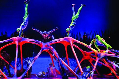 «Κλικ» στα άδυτα του στρατηγείου του Cirque Du Soleil
