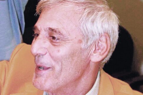 Οι δύσκολες ώρες του (δημοφιλούς οικολόγου) Δημοσθένη Βεργή
