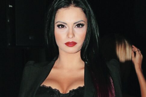 Ξύλο στα Καλάβρυτα για τη sexy Δήμητρα