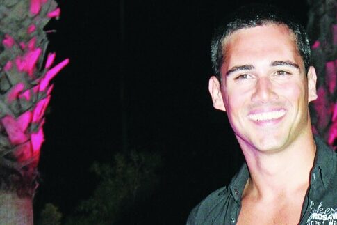 Τι έπαθε ο Άνθιμος Ανανιάδης στα γυρίσματα του Ζορό και βγήκε νοκ άουτ!