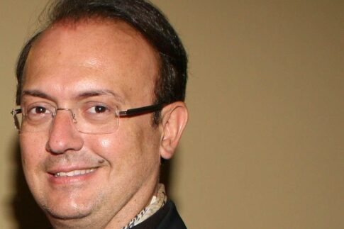 Οι ξέφρενες νύχτες του μυθικού club Spartacus ξαναζωντανεύουν στο Skyfall