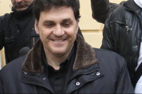 Στο Τμήμα Ανηλίκων της ΓΑΔΑ με... μενού ψάρι πλακί για τον Αγγ. Φιλιππίδη
