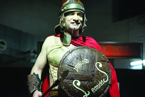 Ο Leonidas βουτηγμένος στη σοκολάτα!