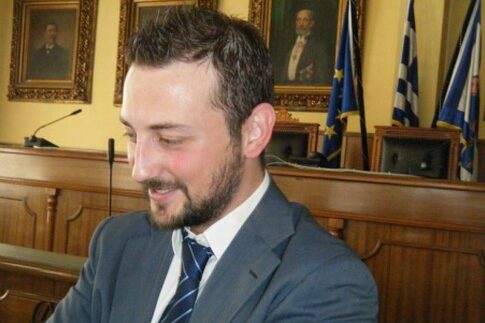 Πειραϊκό «ρήγμα» στα δεξιά της Ν.Δ.
