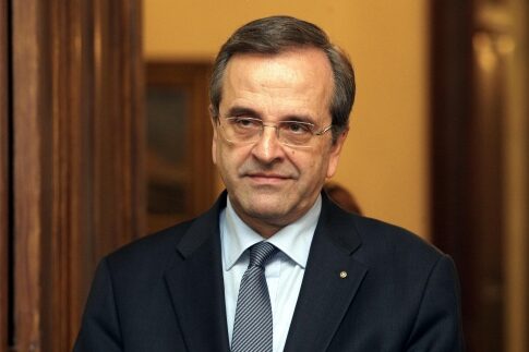 Τέλος στα σενάρια για ανασχηματισμό