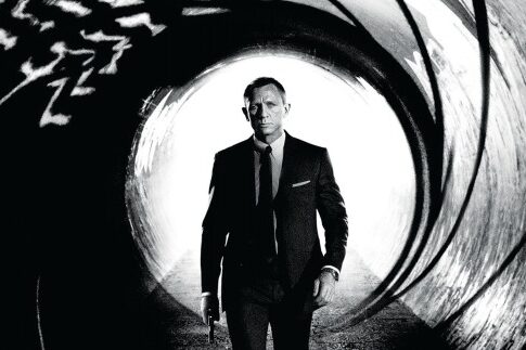 Διανυκτέρευση «συντροφιά» με τον James Bond!