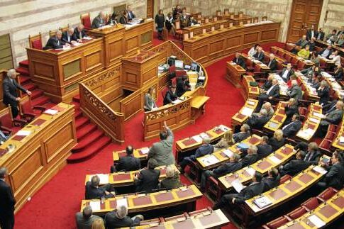 Μοιράζουν την «πίτα» του πλεονάσματος