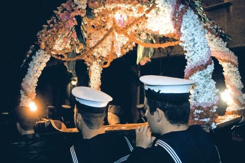 Μουντός Επιτάφιος με βροχές και καταιγίδες