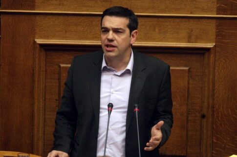 Μετωπική επίθεση Τσίπρα κατά Σαμαρά