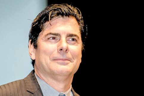 Σχέδιο δολοφονίας για να γλιτώσει το... διαζύγιο!