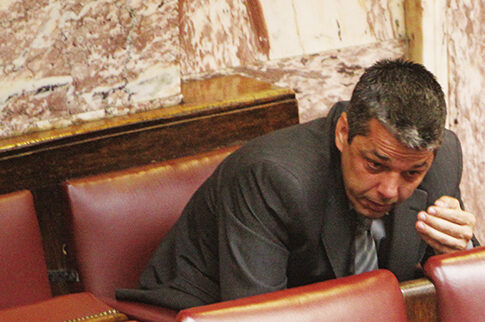Από τον Κορυδαλλό στη Βουλή με την κλούβα!