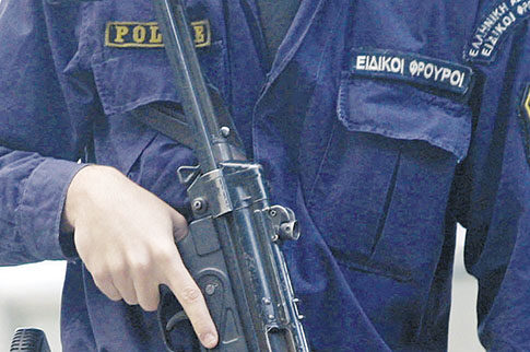 Ειδικός φρουρός συνελήφθη για ένοπλη ληστεία σε βενζινάδικο!