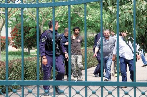 Εξαπέλυσαν άγριο ανθρωποκυνηγητό στην Ηλεία για τους πέντε δραπέτες