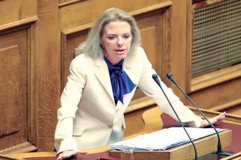 Το ζήτημα με το διαβατήριο της Ελίζας