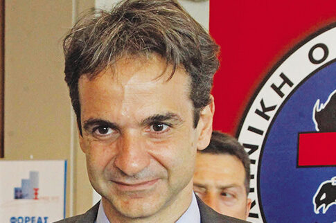 Αποσπασμένοι έτοιμοι για το... απόσπασμα