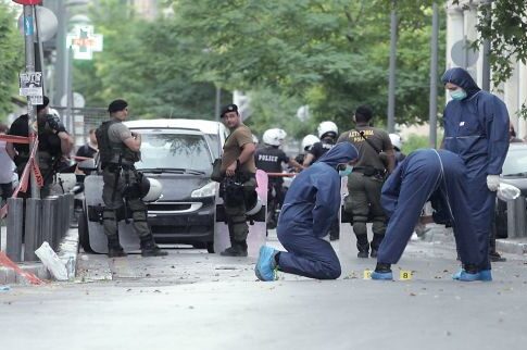 Τέσσερα κινητά «οδηγούν» στη γιάφκα Μαζιώτη