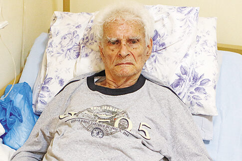 «Με έκλεισαν με το ζόρι σε γηροκομείο!»