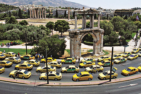 UBER ΑΛΕΡΤ: Η εταιρία-εφιάλτης των ταξιτζήδων