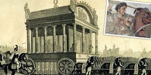 Αναπαράσταση της αρμάμαξας που μετέφερε τη σορό του στρατηλάτη