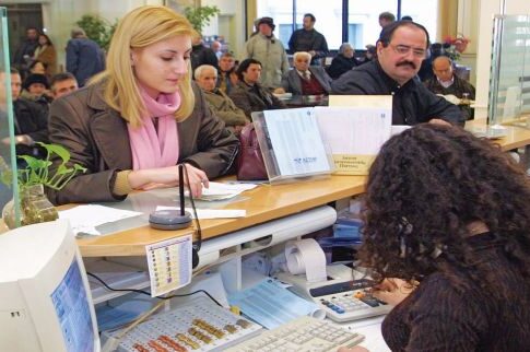 Ανάσα για 180.000 επιχειρήσεις από τα «κόκκινα» δάνεια