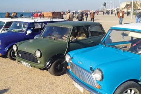Η βόλτα γενεθλίων δεκάδων MINI Cooper στη Θεσσαλονίκη