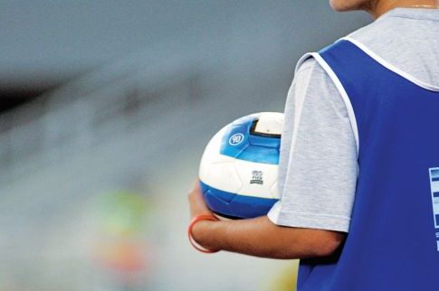 Στα «άρματα» για την ανατροπή