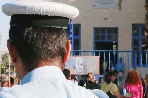 Στα μαλακά έπεσε τελικά «θερμόαιμος» αστυνομικός