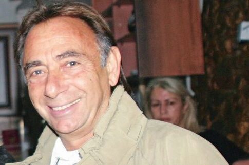 «Τελευταία παράσταση» για τον Τόνυ Αντονυ