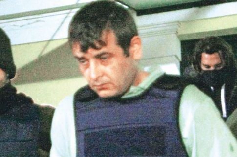 «Εσπασε» ο μανιακός πιστολέρο Αλμπέρ Μπάκο και ομολόγησε
