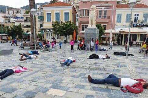 Βουβή διαμαρτυρία για την υποστελέχωση του ΕΚΑΒ στην Σάμο!