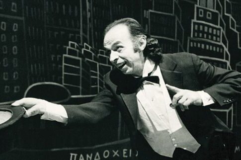 «Αυλαία» στα 87 του για τον Θ. Σαρρή