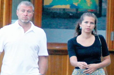 Μυστικός γάμος εδώ και έξι χρόνια (!) για Αμπράμοβιτς - Ζούκοβα