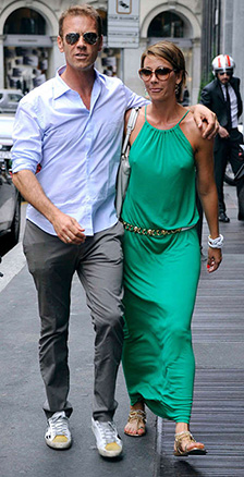 Ο Ρόκο Σιφρέντι βολτάρει στη Ρώμη με τη σύζυγό του