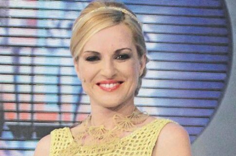 Η Μπεκατώρου ετοιμάζεται για πρωινό το Σαββατοκύριακο!