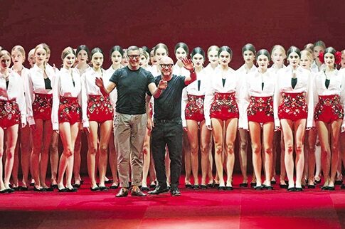 Μόδα η φοροδιαφυγή για τους οίκους υψηλής ραπτικής!