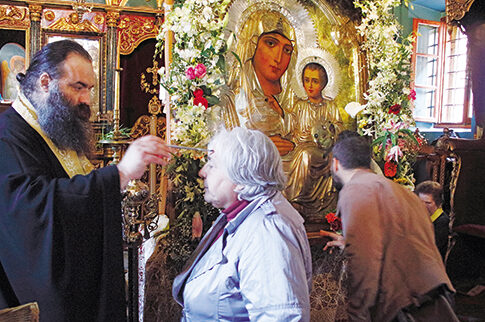 Με τα μάτια βουρκωμένα για την Παναγία την Ιεροσολυμίτισσα!